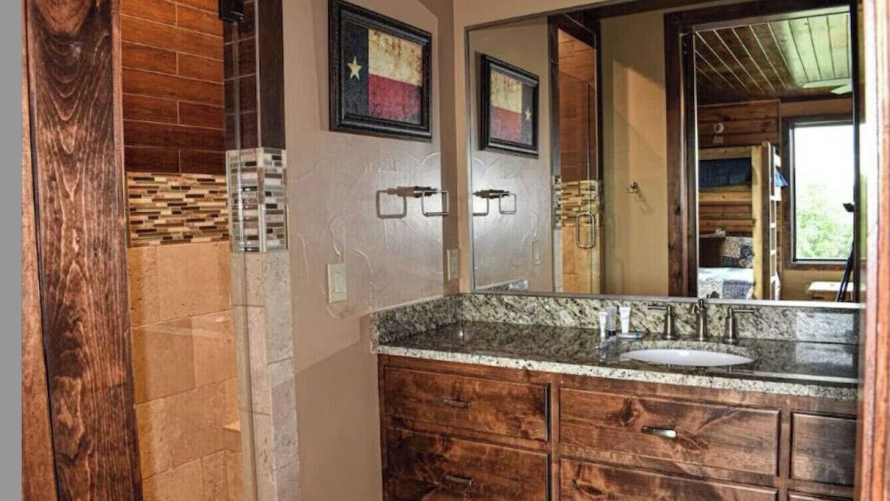 Photo of Bathroom in Sabinal