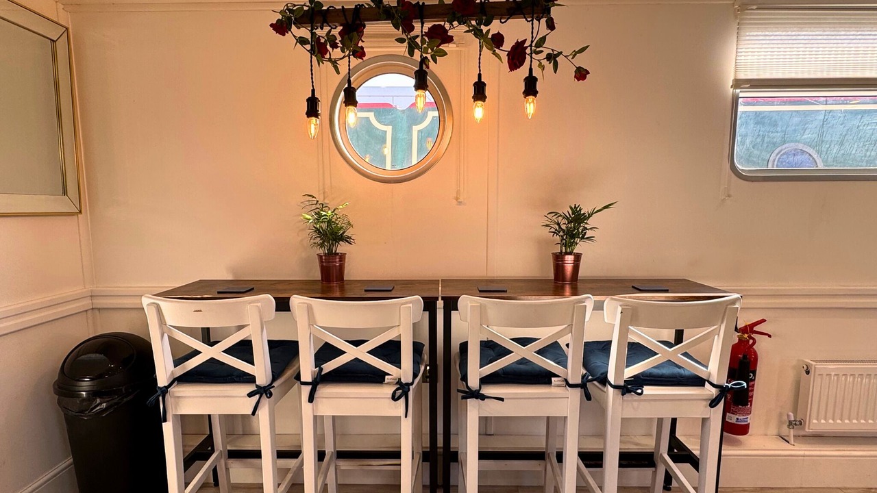 Photo of Others in Barton under Needwood