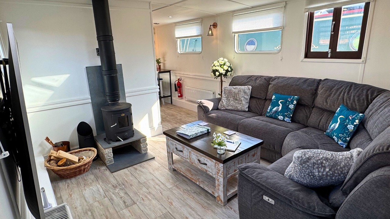 Photo of Bedroom in Barton under Needwood