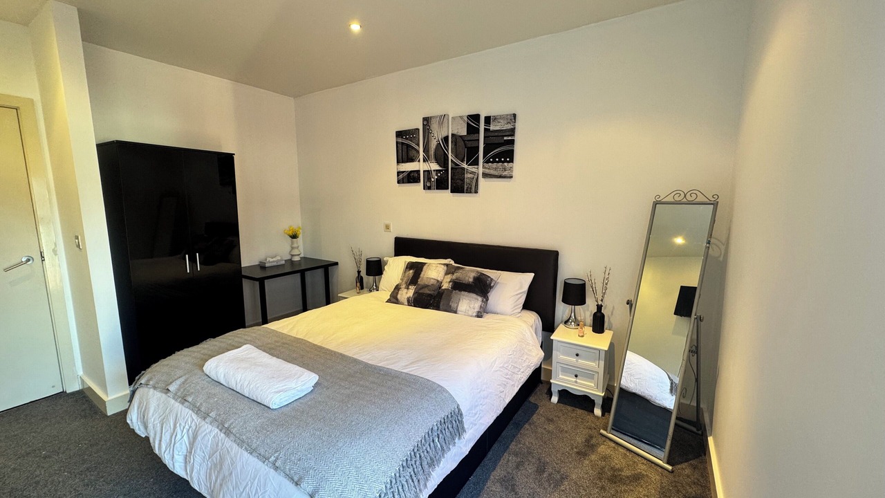 Photo of Bedroom in Castlefield
