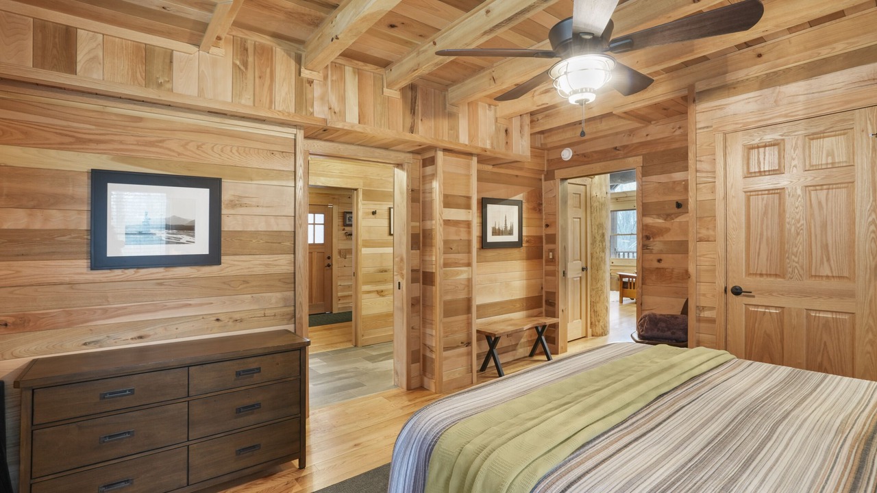Photo of Bedroom in South Bloomingville
