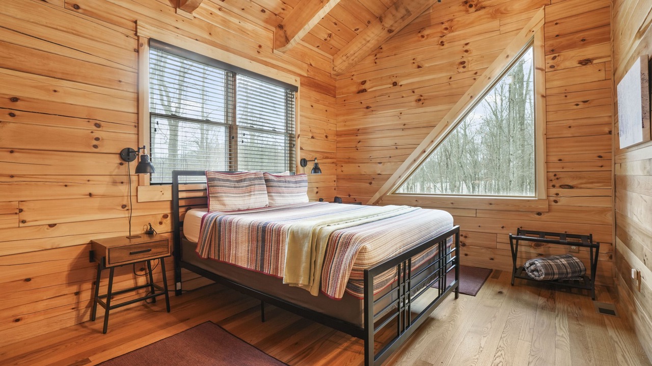 Photo of Bedroom in South Bloomingville