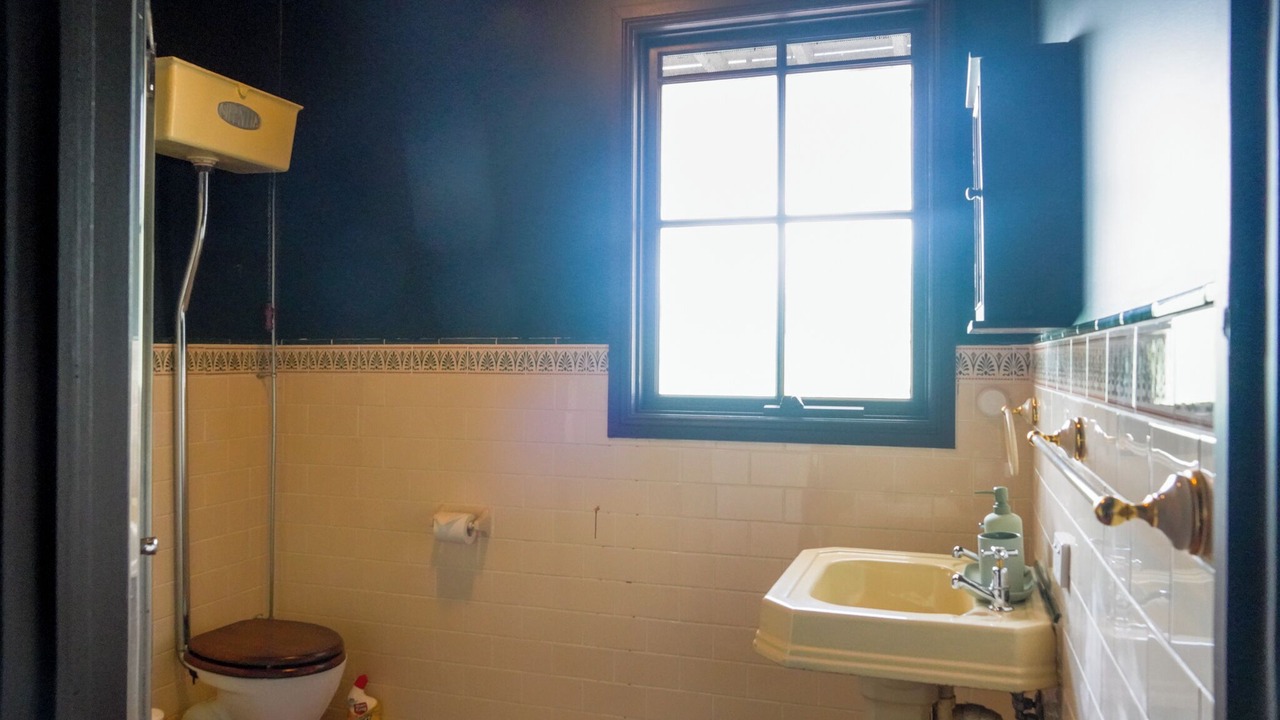 Photo of Bathroom in Bahrs Scrub