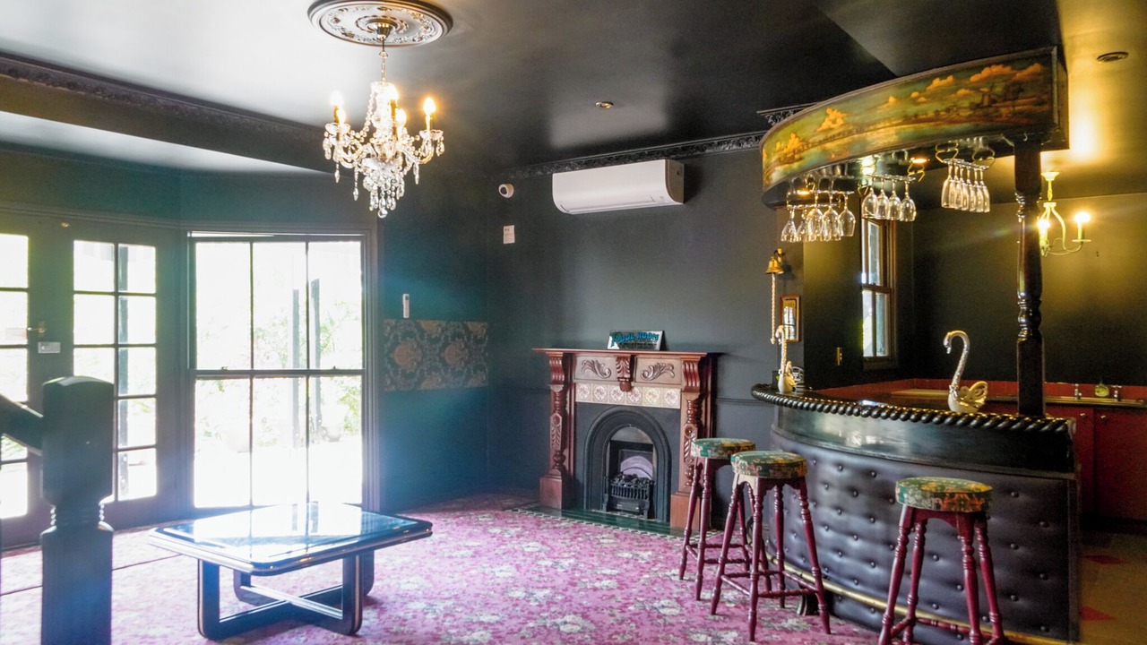 Photo of Others in Bahrs Scrub