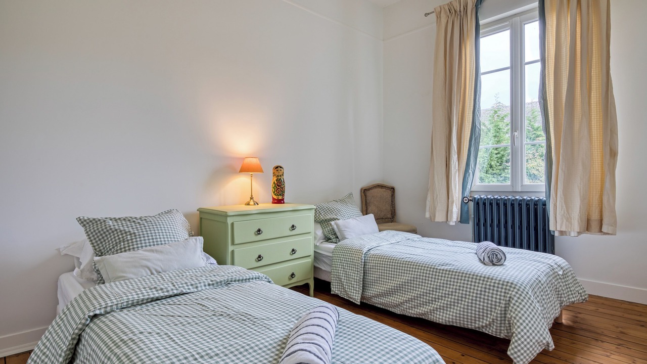 Photo of Bedroom in Envermeu