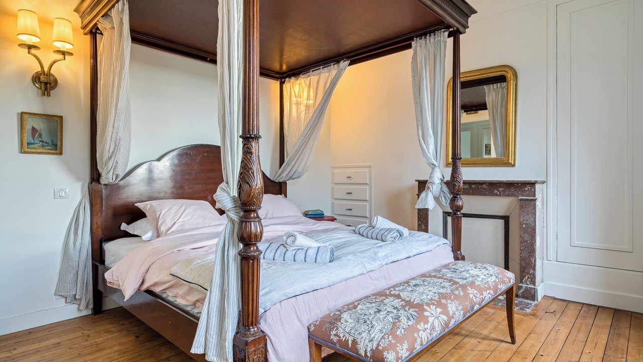 Photo of Bedroom in Envermeu