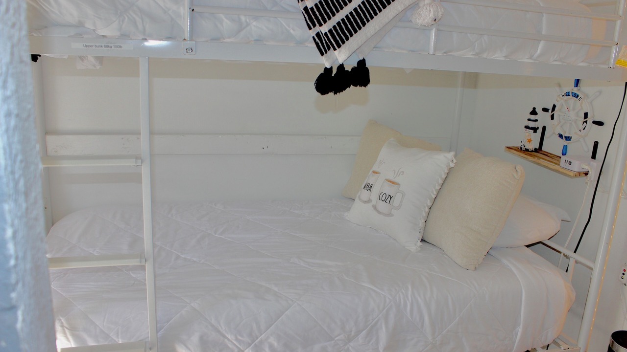 Photo of Bedroom in Fairvilla