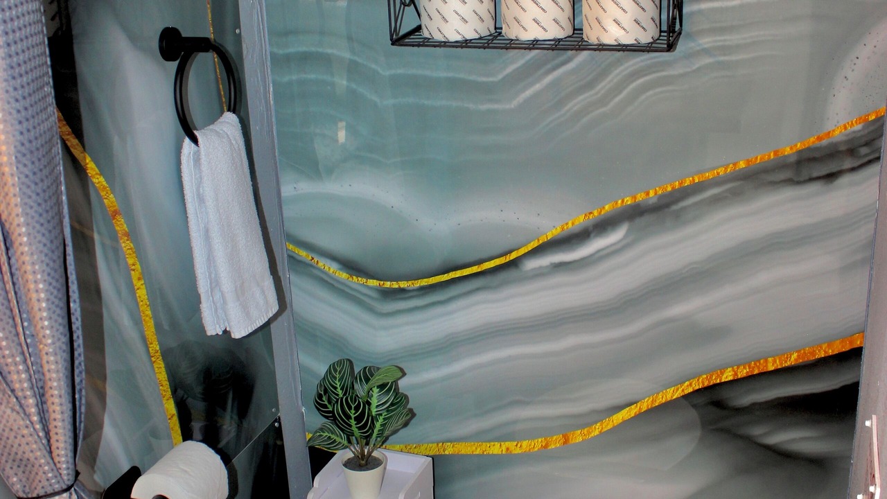 Photo of Bathroom in Fairvilla