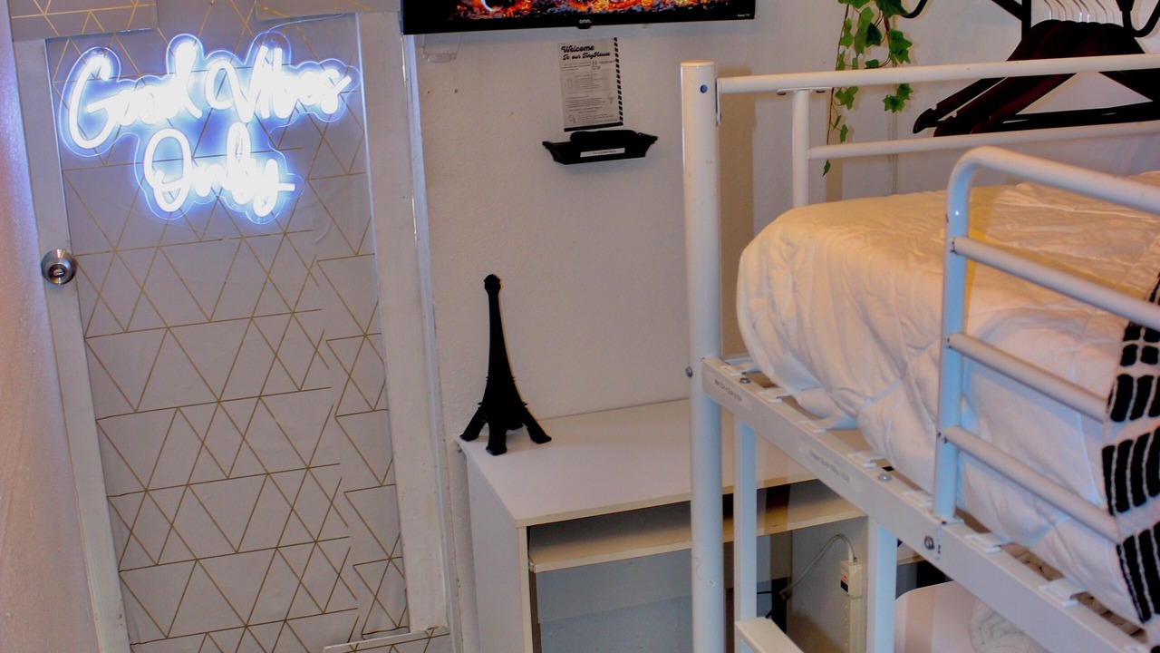 Photo of Bedroom in Fairvilla