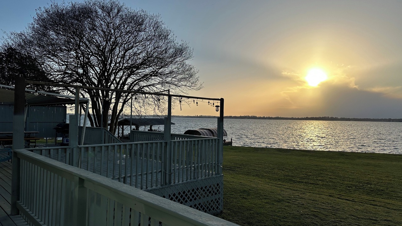 Photo of Outdoor in Willis