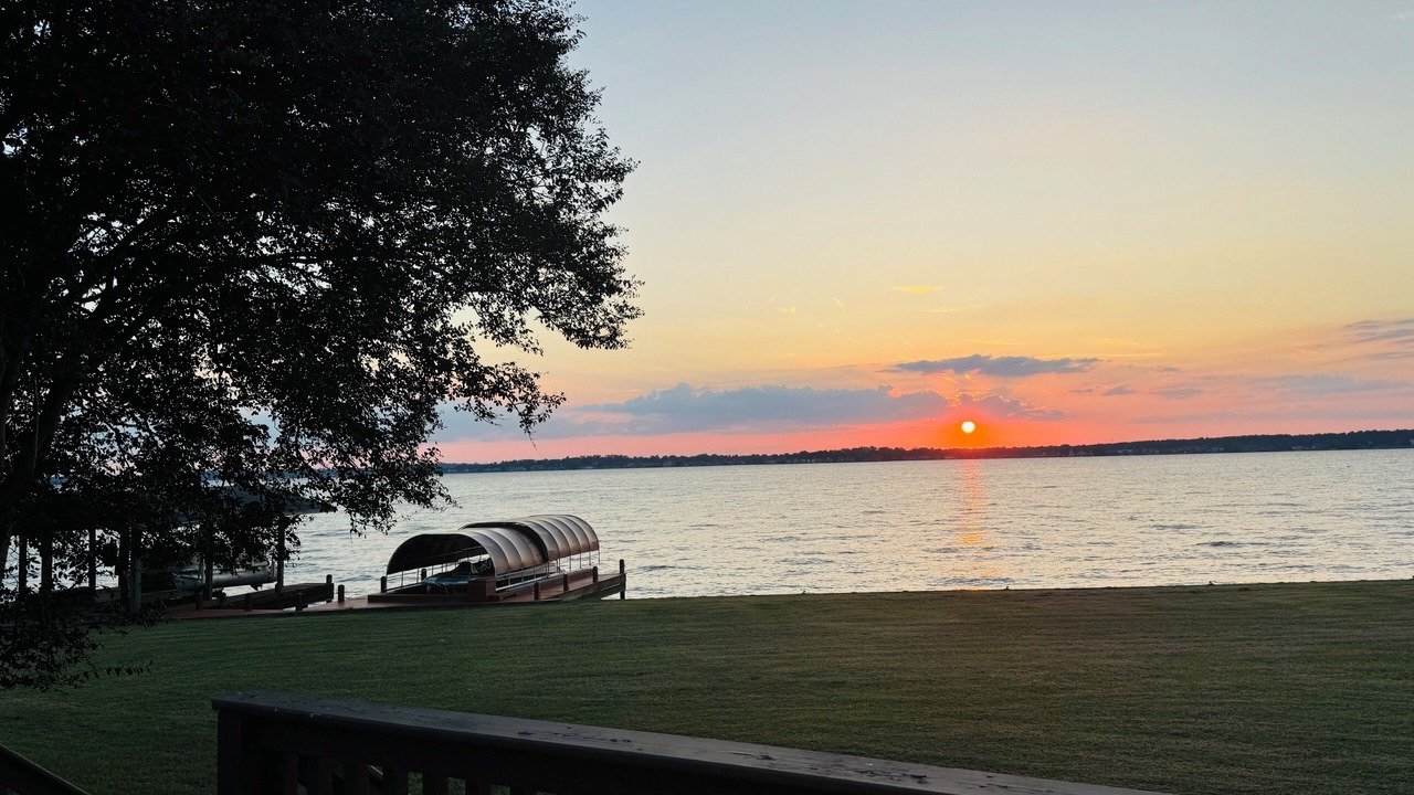 Photo of Outdoor in Willis