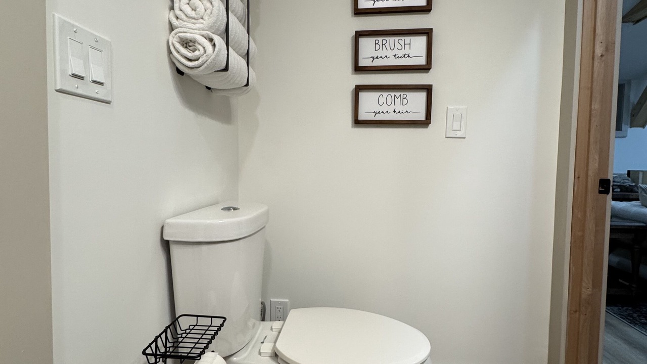 Photo of Bathroom in Painted Post