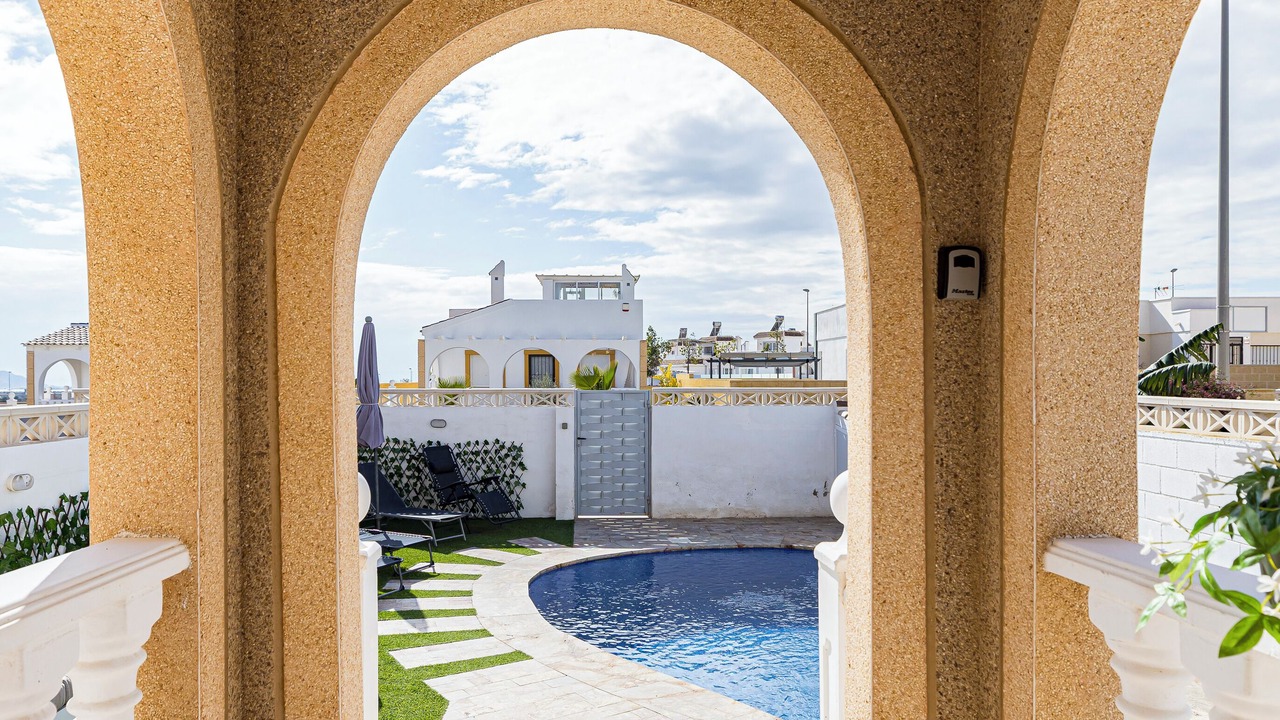 Photo of Patio Balcony in Jeronimo y Avileses y Balsicas de Arriba