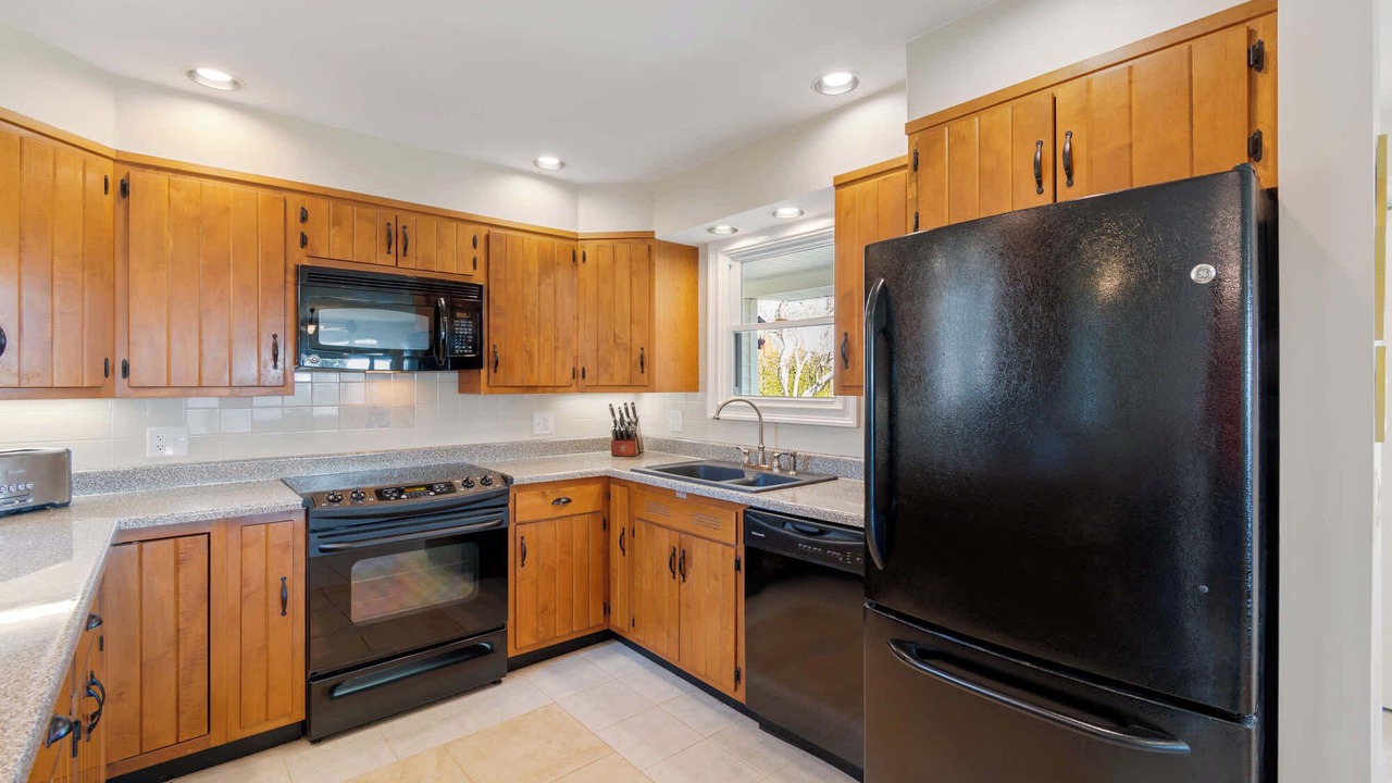 Photo of Kitchen in Town of Benton