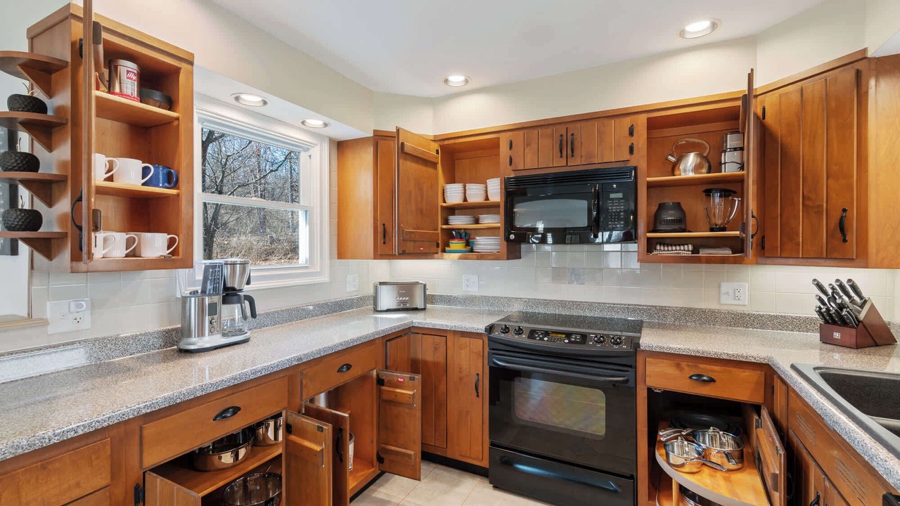 Photo of Kitchen in Town of Benton