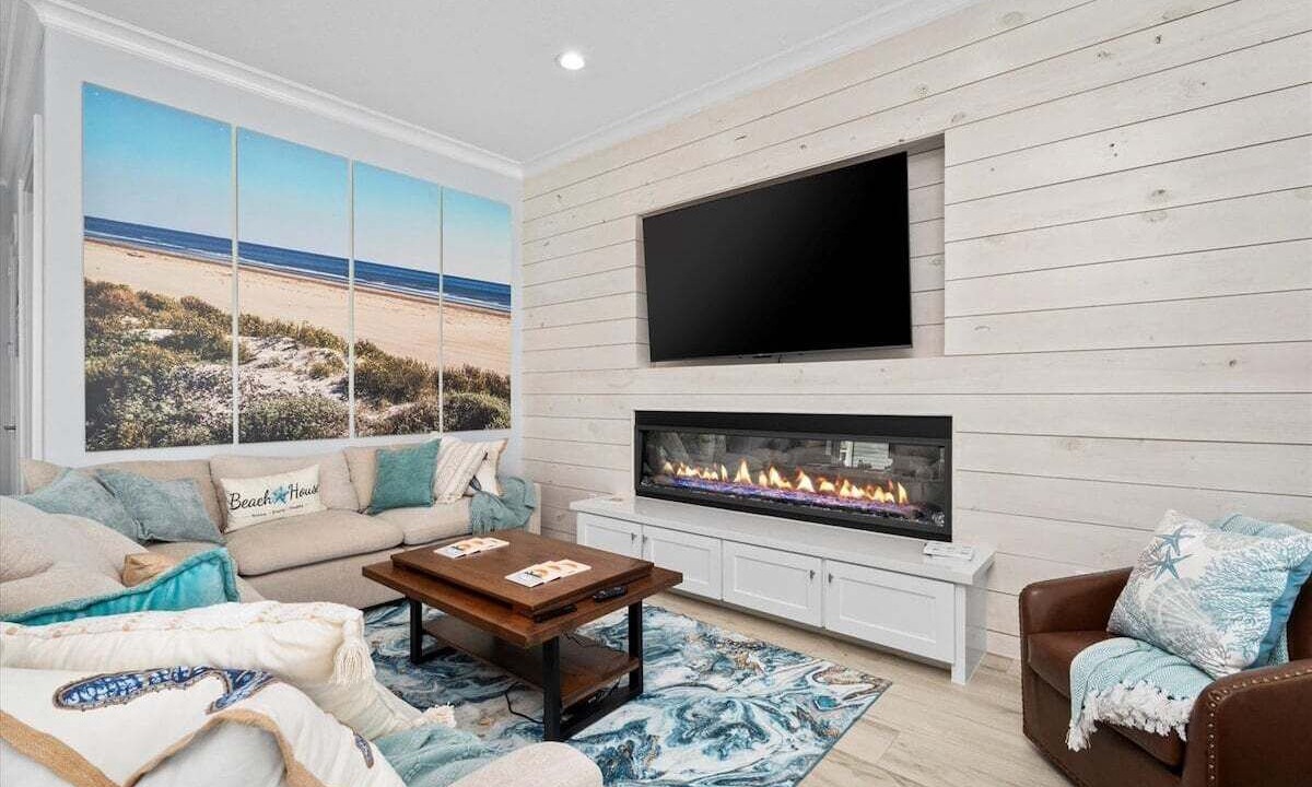 Photo of Livingroom in Terramar Beach