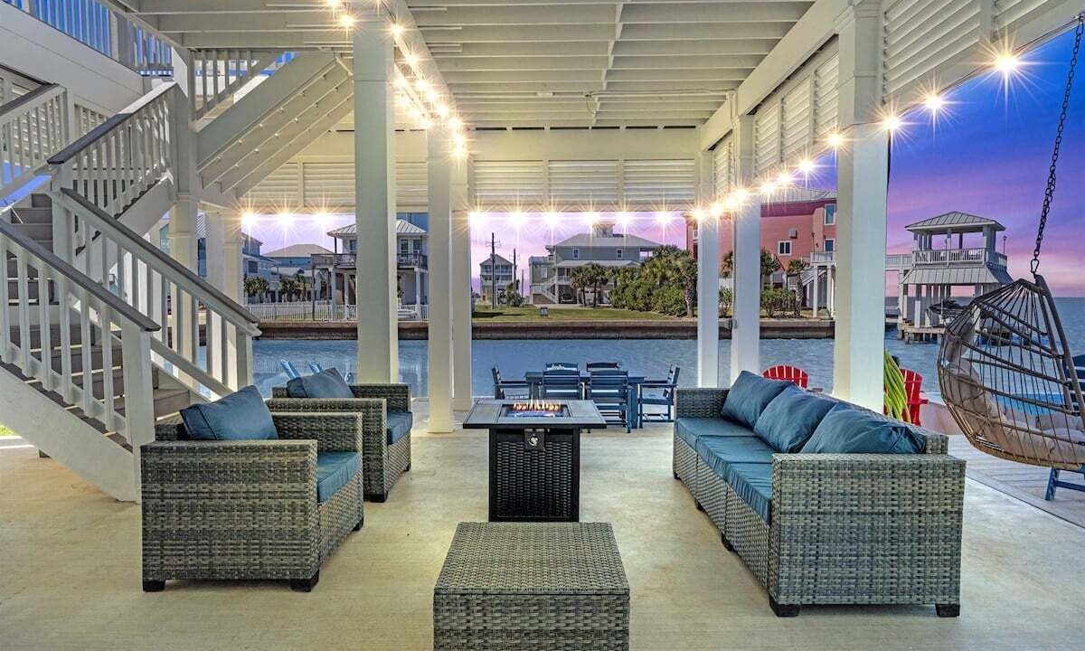 Photo of Patio Balcony in Terramar Beach