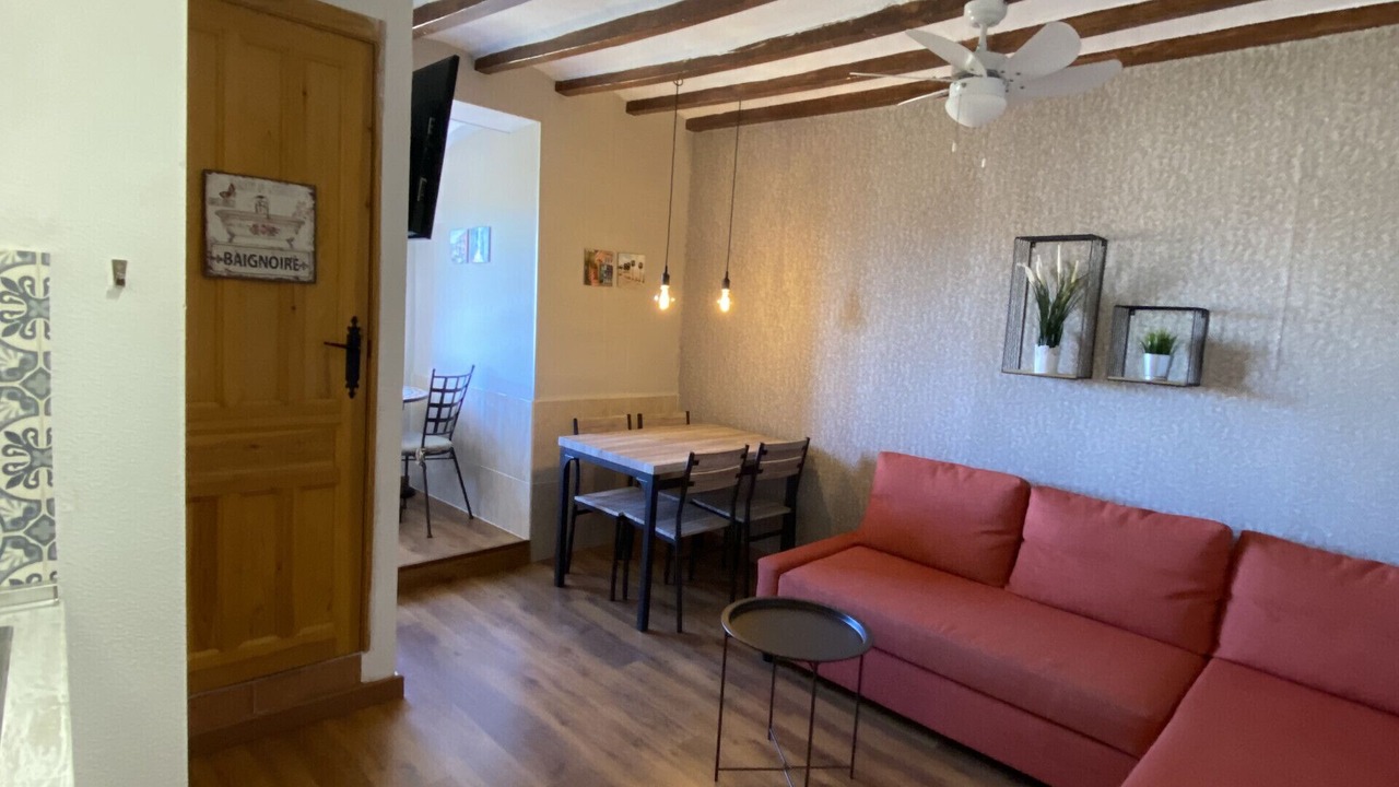 Photo of Livingroom in Old Town