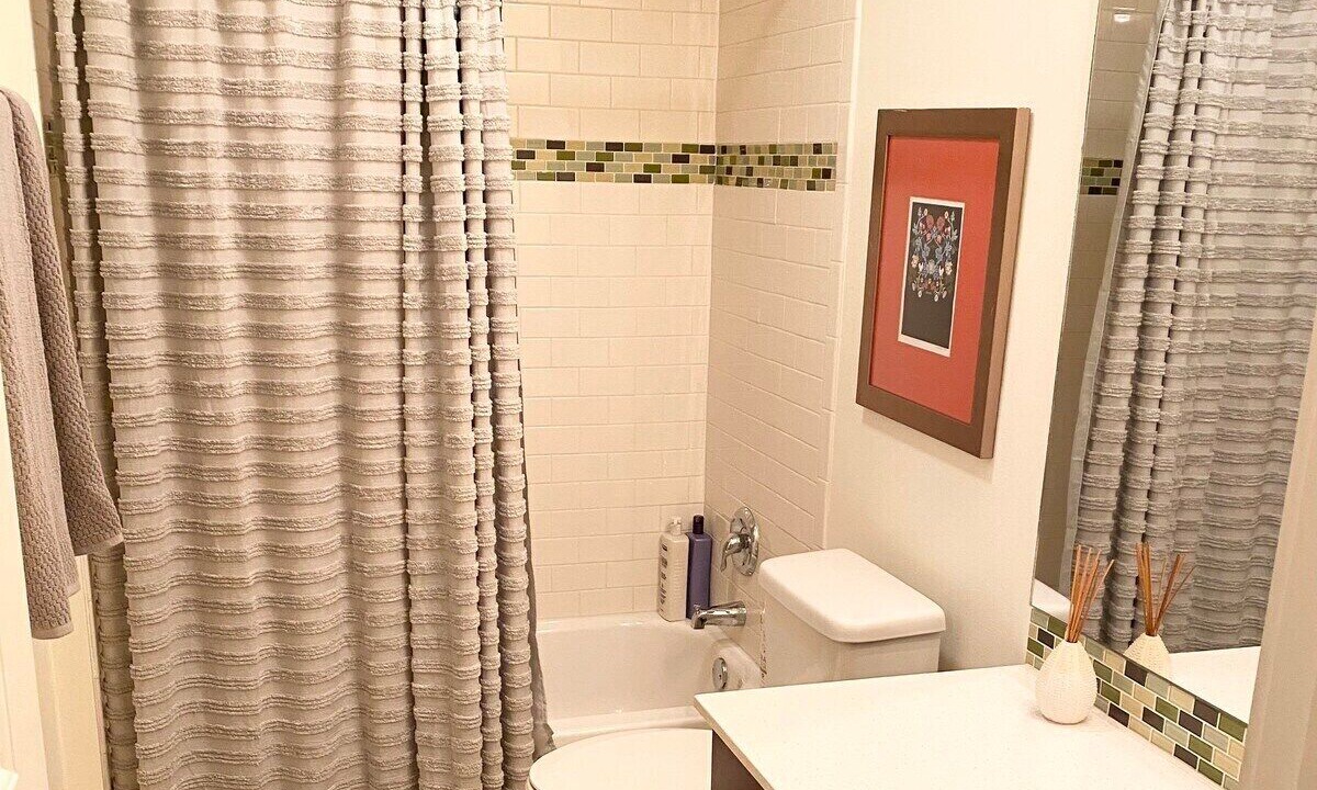 Photo of Bathroom in Blackshear-Prospect Hill
