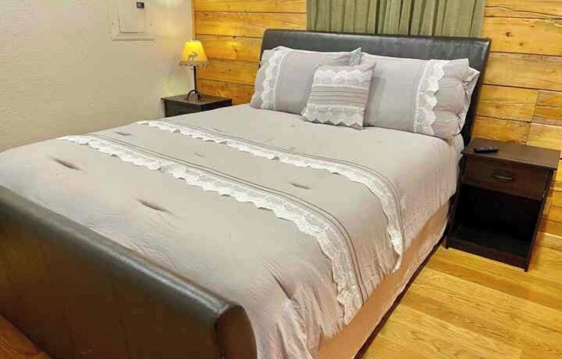 Photo of Bedroom in Milo