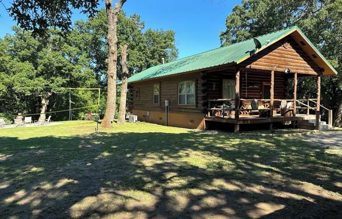Photo of Outdoor in Milo