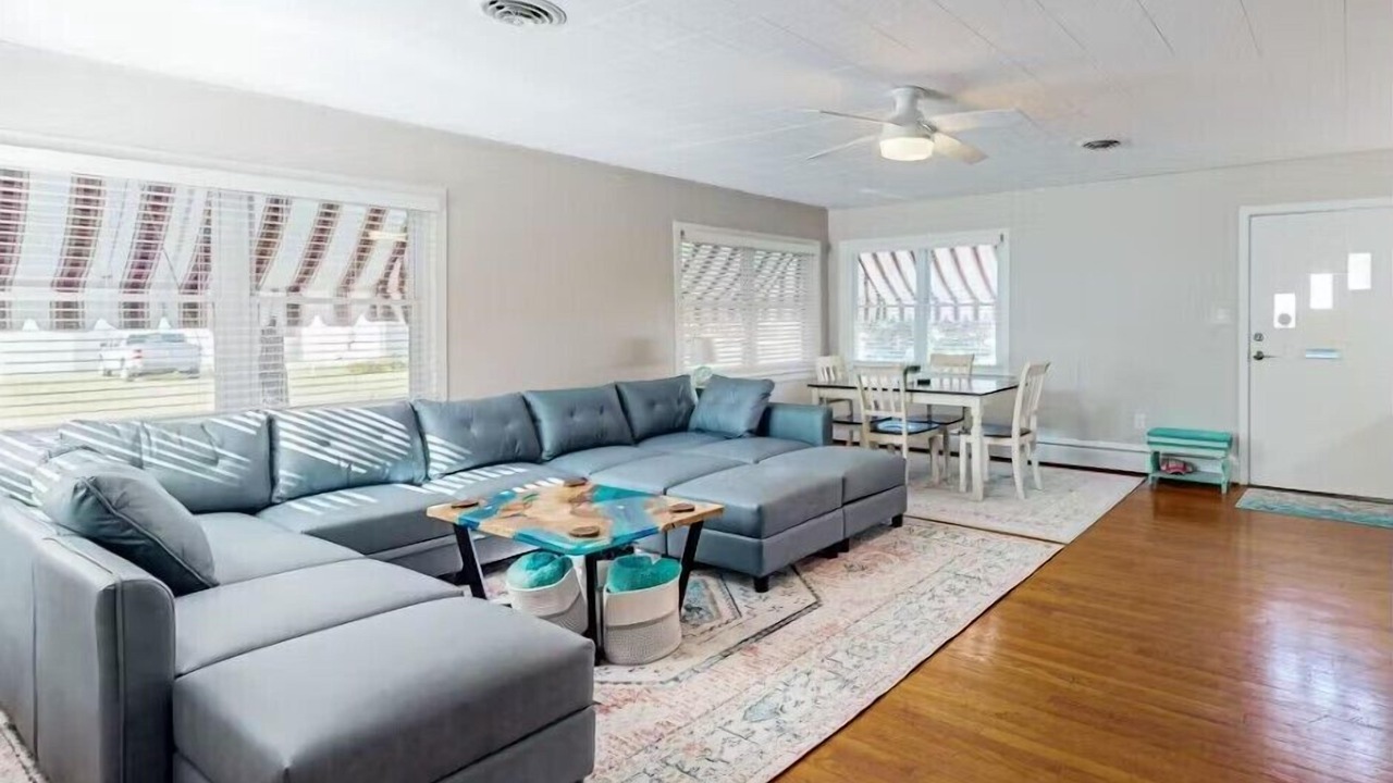 Photo of Livingroom in Lewes