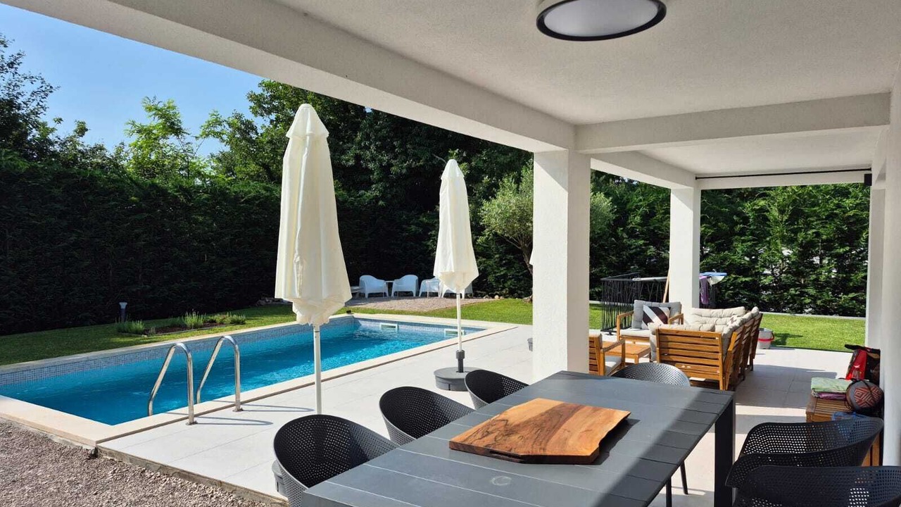 Photo of Outdoor in Nedescina