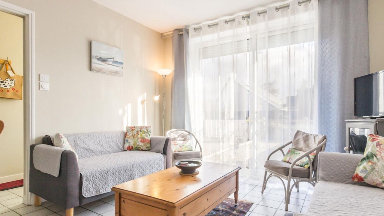 Photo of Livingroom in Portbail