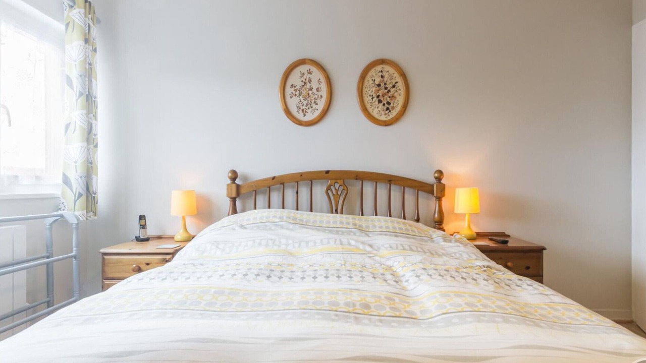 Photo of Bedroom in Portbail