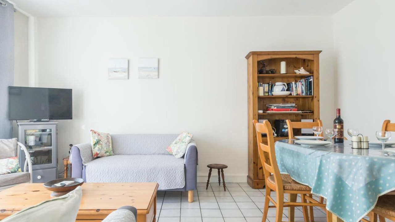 Photo of Livingroom in Portbail