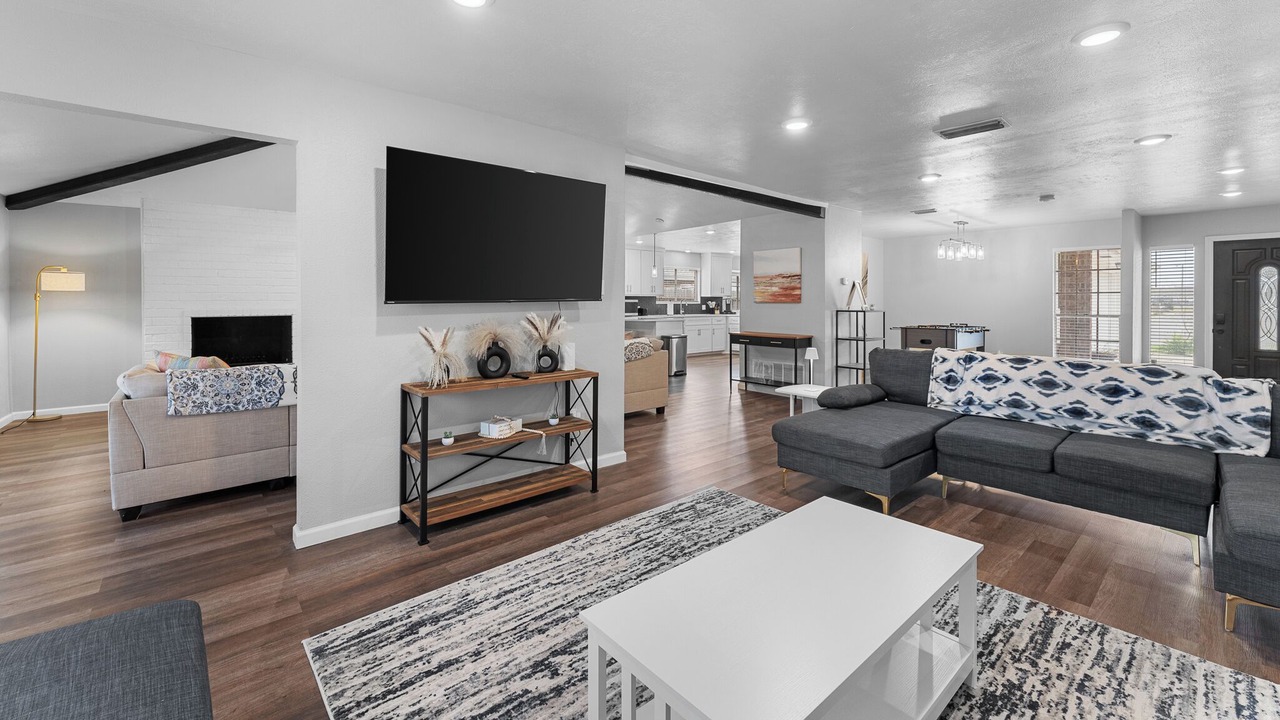 Photo of Bedroom in South Side