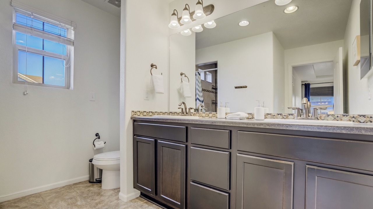 Photo of Bathroom in Fountain