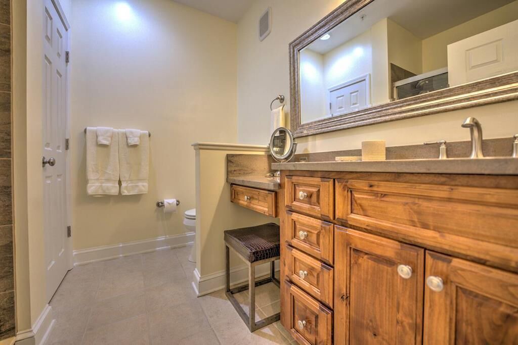 Photo of Bathroom in Maggie Valley