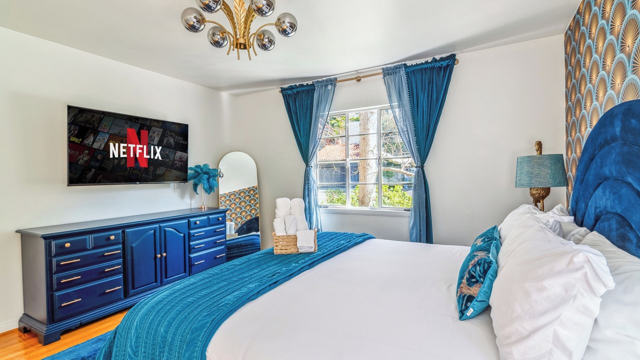 Photo of Bedroom in Beachwood Canyon