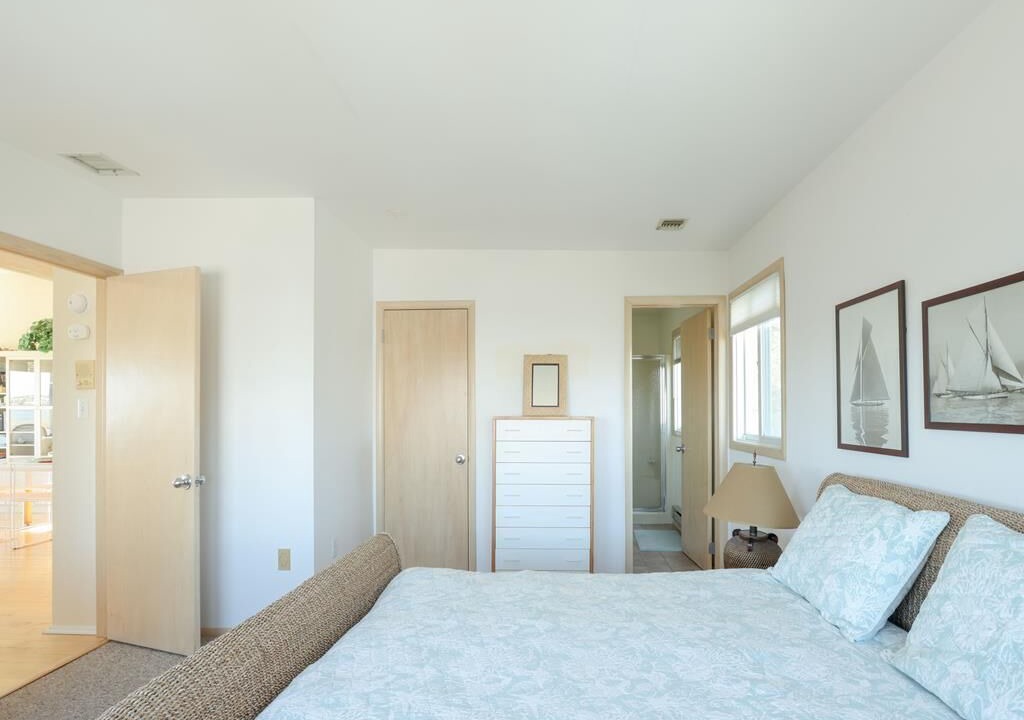 Photo of Others in High Bar Harbor