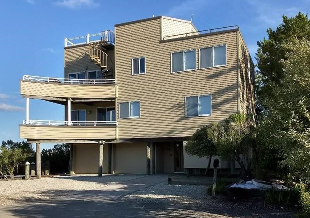 Photo of Others in High Bar Harbor