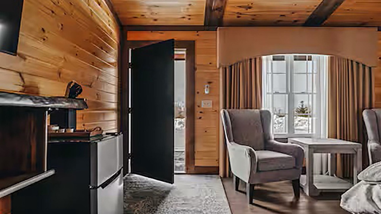 Photo of Livingroom in Tully