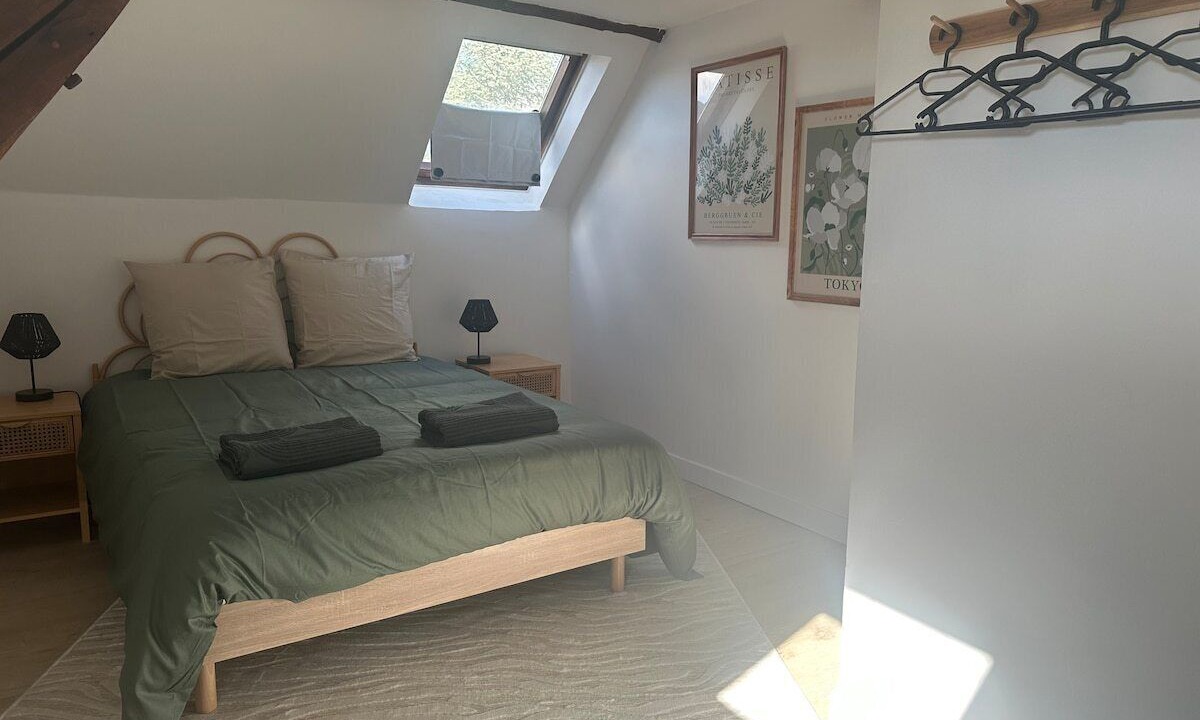 Photo of Bedroom in Sens