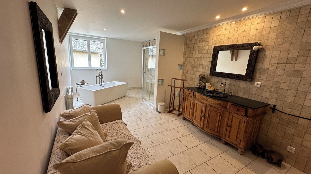 Photo of Bedroom in Compolibat