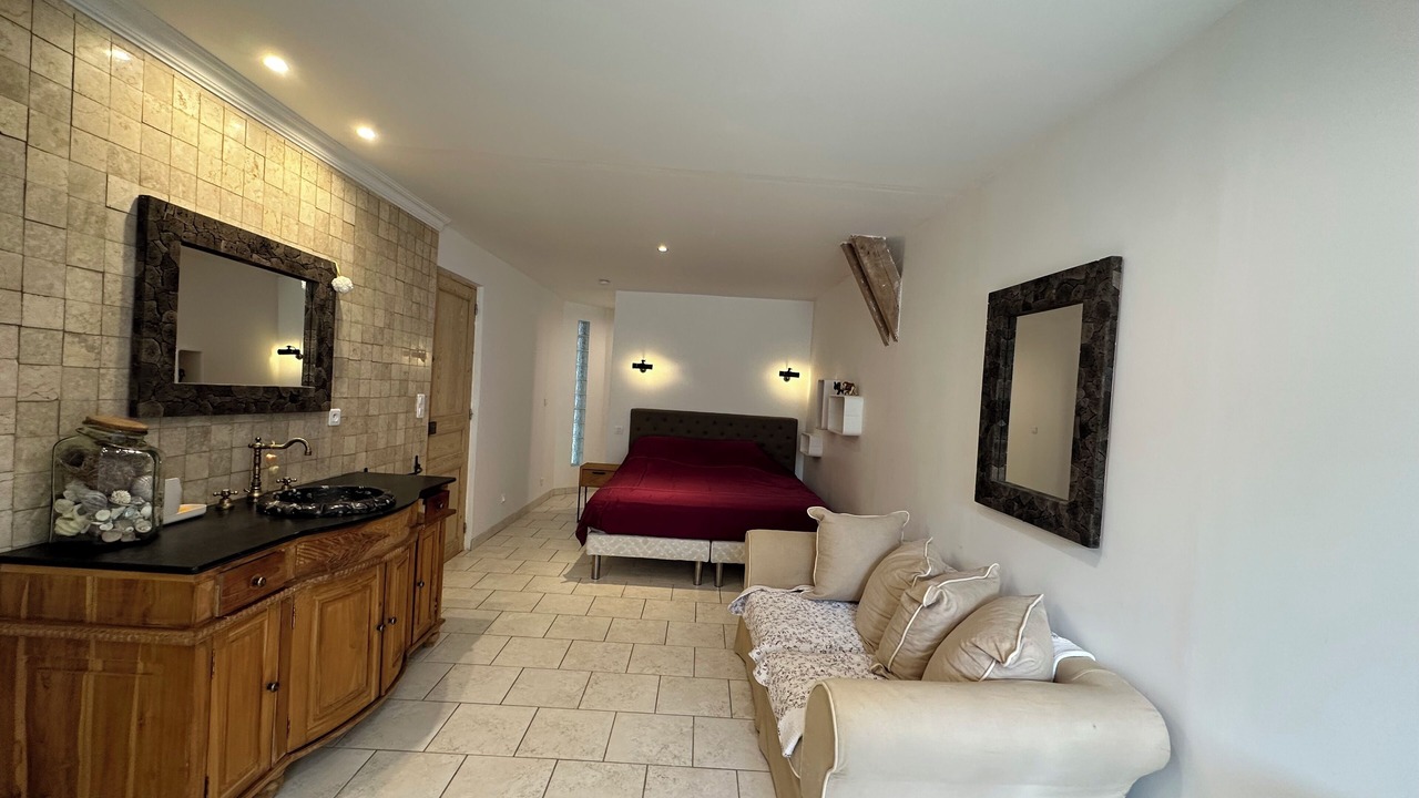 Photo of Bedroom in Compolibat