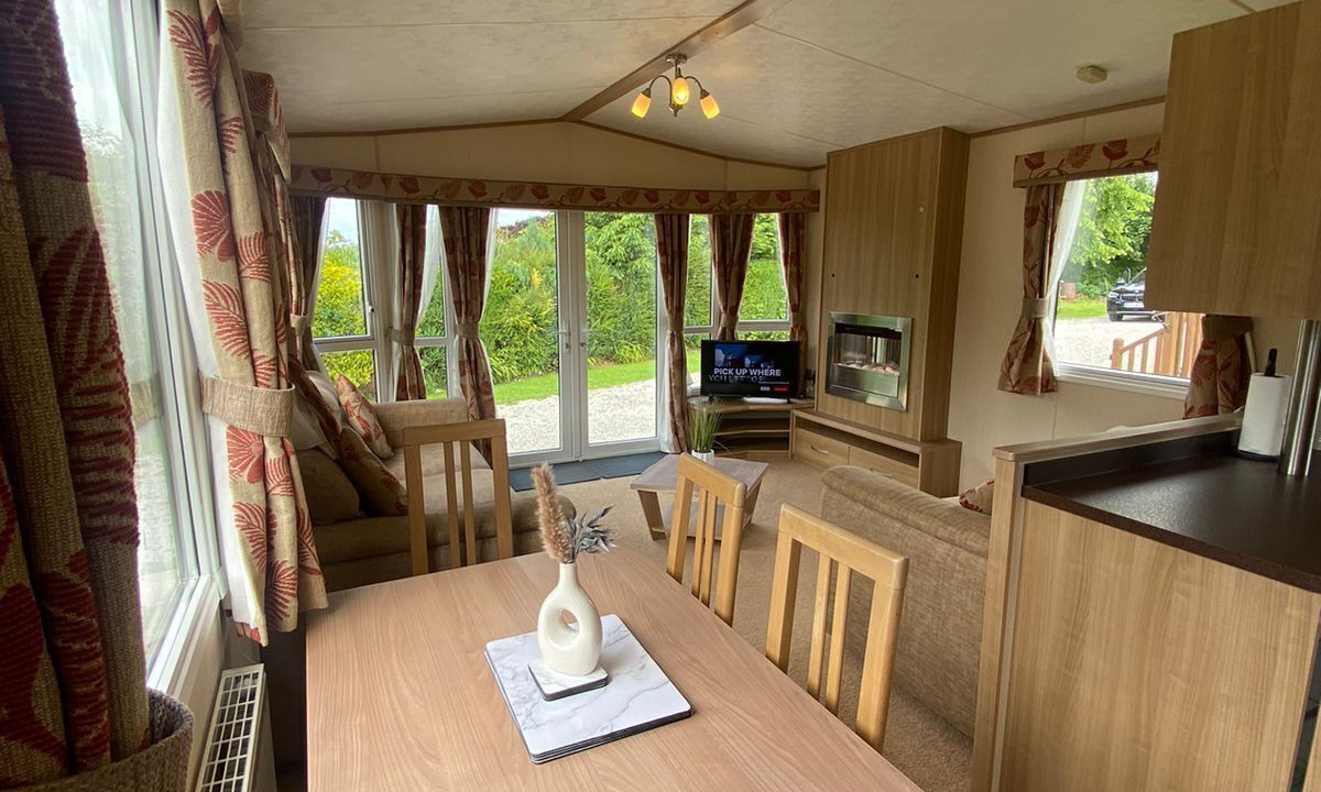 Photo of Others in Natland