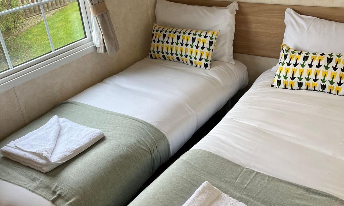 Photo of Others in Natland