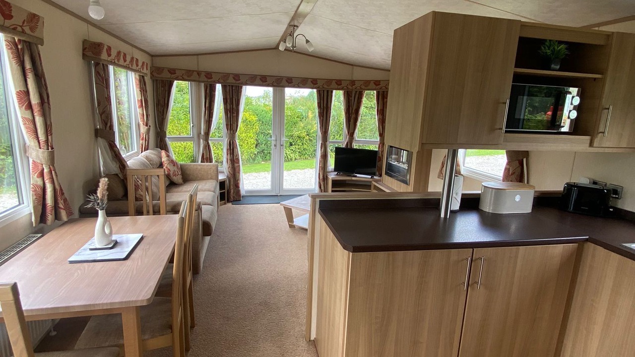 Photo of Others in Natland