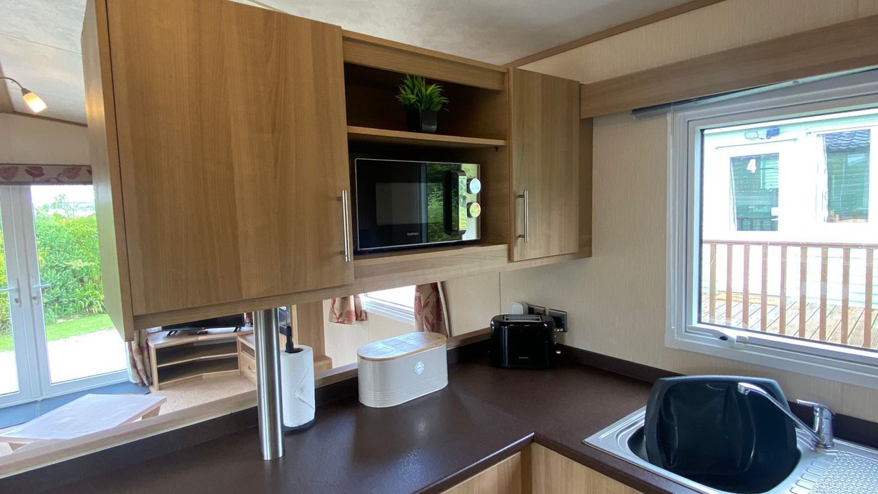 Photo of Others in Natland