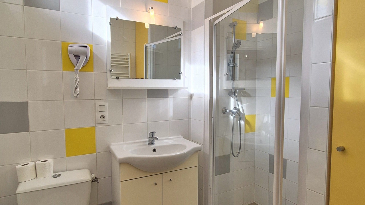 Photo of Bathroom in Grosbreuil