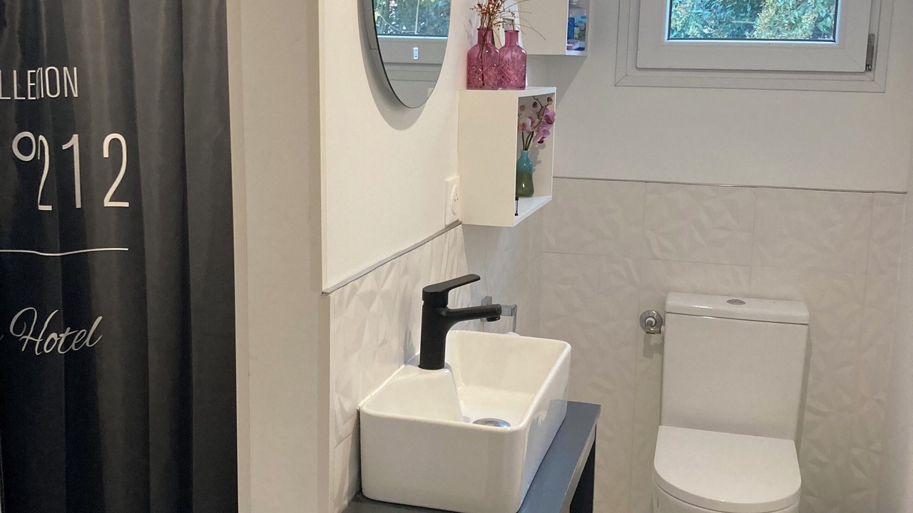 Photo of Bathroom in Le Bouscat