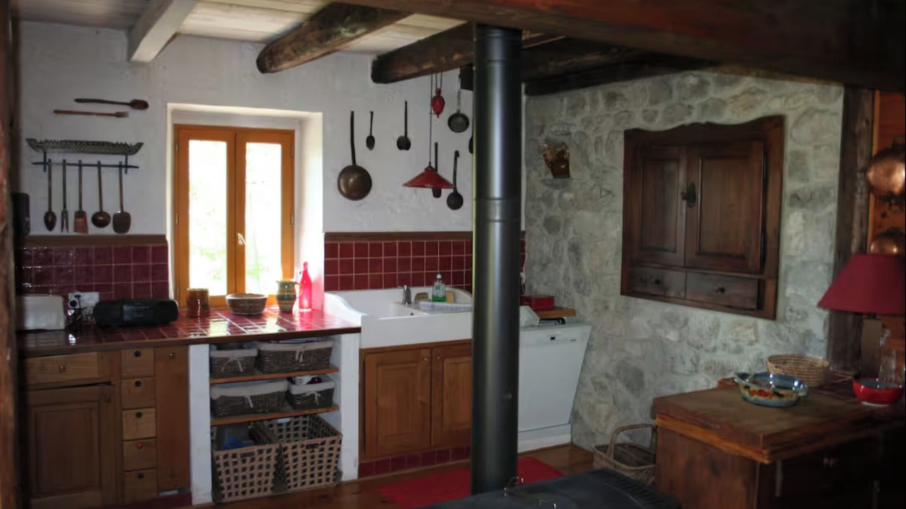 Photo of Kitchen in Bellecombe-en-Beauges