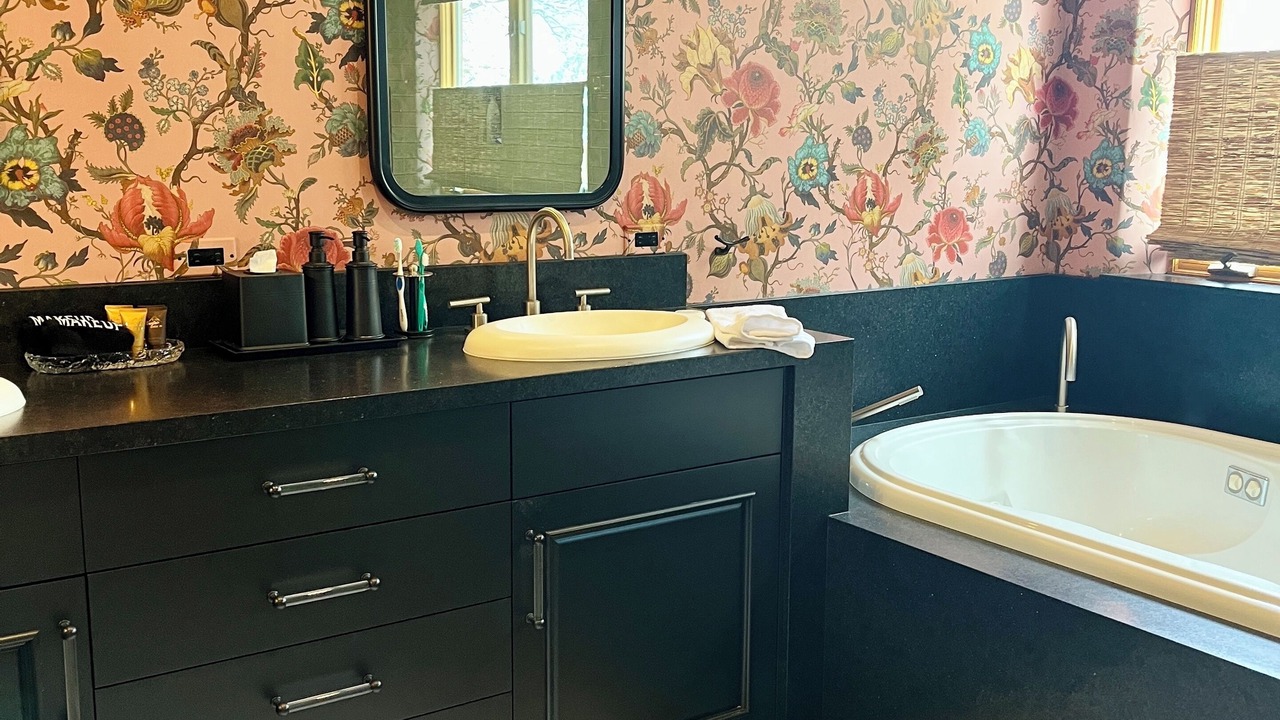 Photo of Bathroom in Chupadero