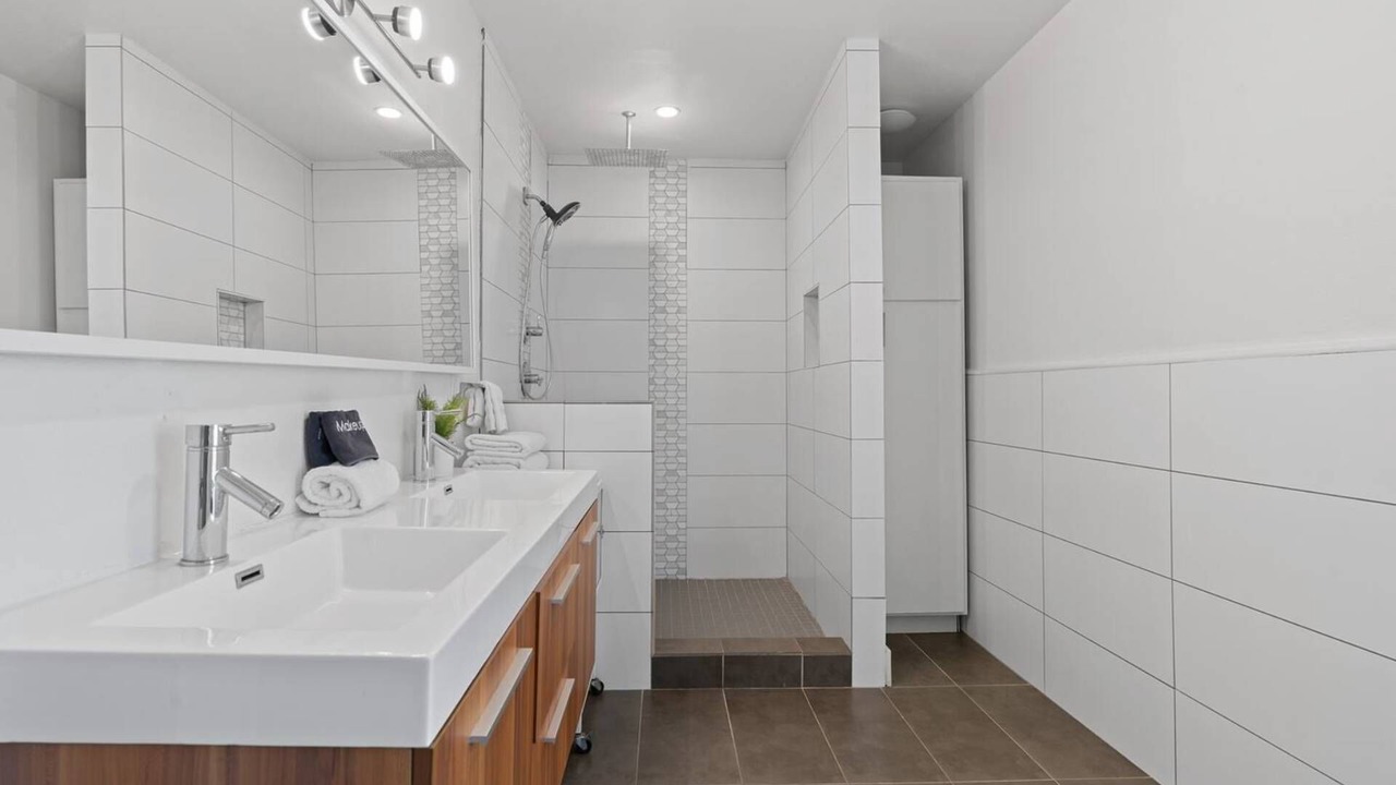 Photo of Bathroom in Pleasant Valley