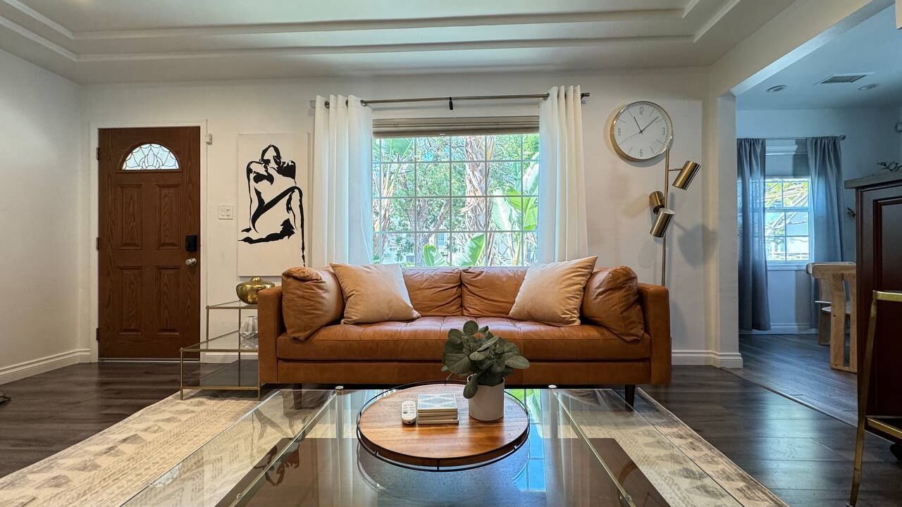 Photo of Livingroom in View Park-Windsor Hills
